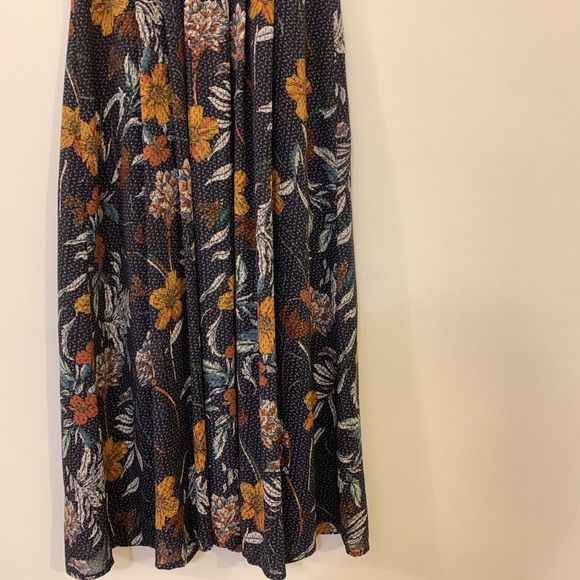 (SOLD) - Bohemian floral-print maxi dress - Picture 3 of 3